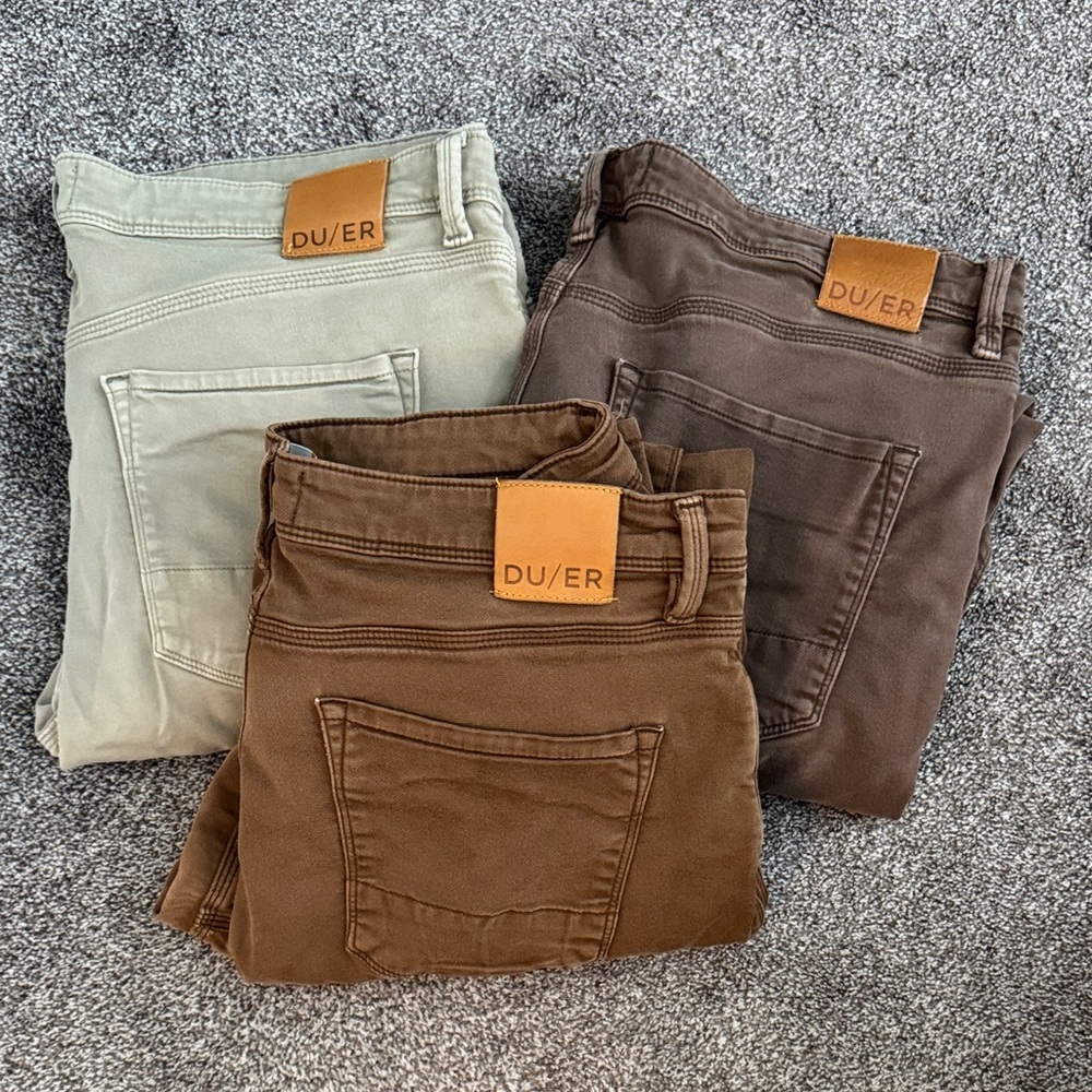 LIKE NEW 3 PAIRS FOR THE PRICE OF ONE - DU/ER Men’s “No Sweat Pant Slim”